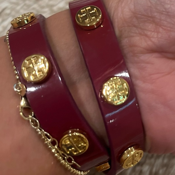 Tory Burch double wrap patent wrap around  bracelet - Picture 2 of 5
